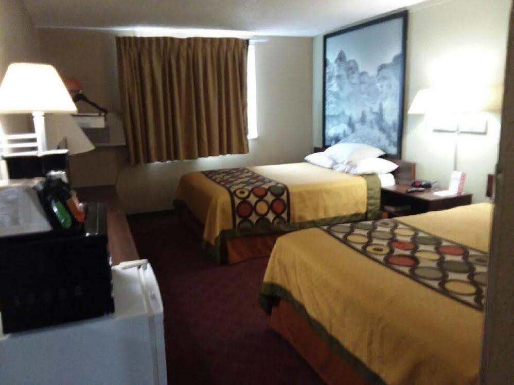 Super 8 By Wyndham Sioux Falls Near Convention Center エクステリア 写真